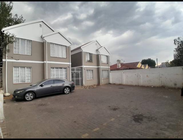 2 BEDROOM APARTMENT FOR SALE IN TROYEVILLE